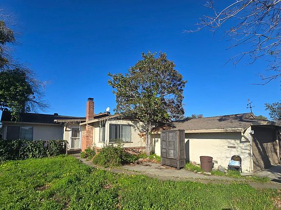2nd image of 5 Alta Loma Drive