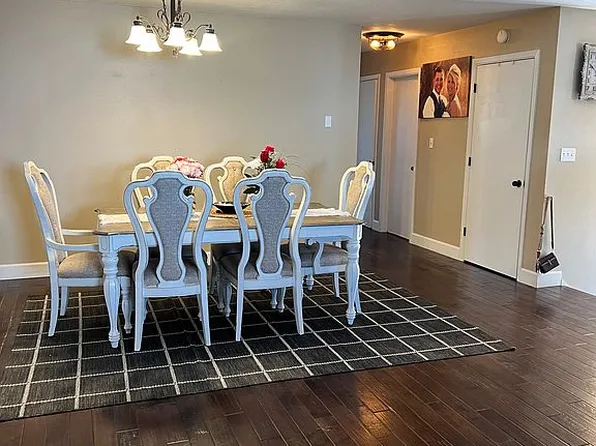 313 Country Village Rd, Lamar, CO 81052