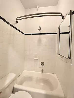 Rented by Waverly Realty Associates | media 18