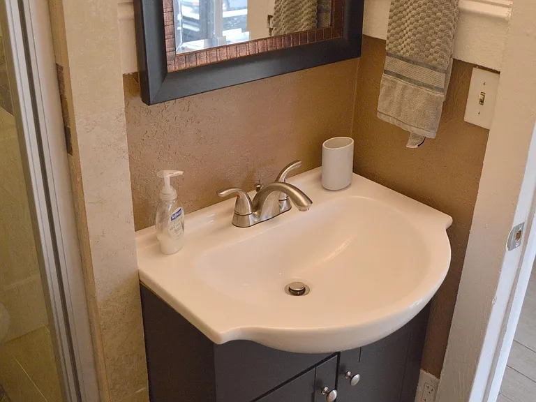 819 Menendez Ct — Photo 7