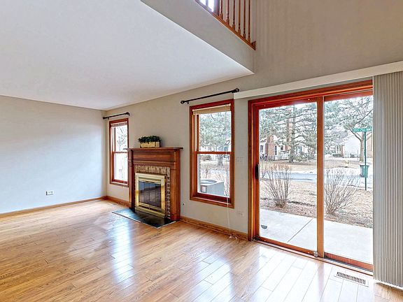 3rd image of 2565 E Hunter Dr #0