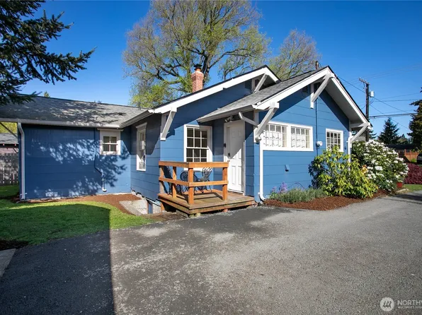 1305 W Illinois Street, Bellingham, WA 98225