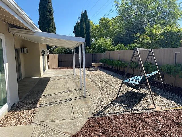 3010 Barrymore Dr — Photo 20