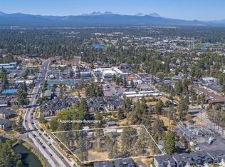 450 SE Reed Market Rd, Bend, OR 97702