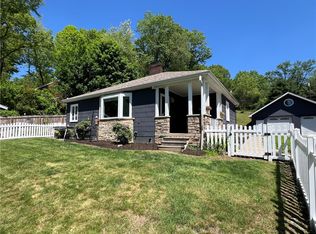 6 Little Fork Ln, Jeannette, PA