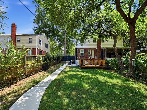 5th image of 2128 Farrington Ave