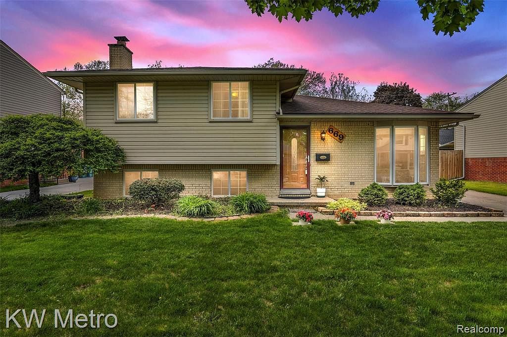 669 Shenandoah Dr, Clawson, MI 48017 Zillow