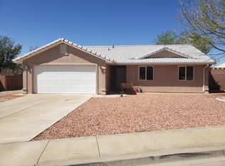 555 N Summit Rdg, Ivins, UT 84738