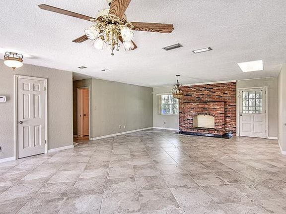 5th image of 4425 Harden Blvd