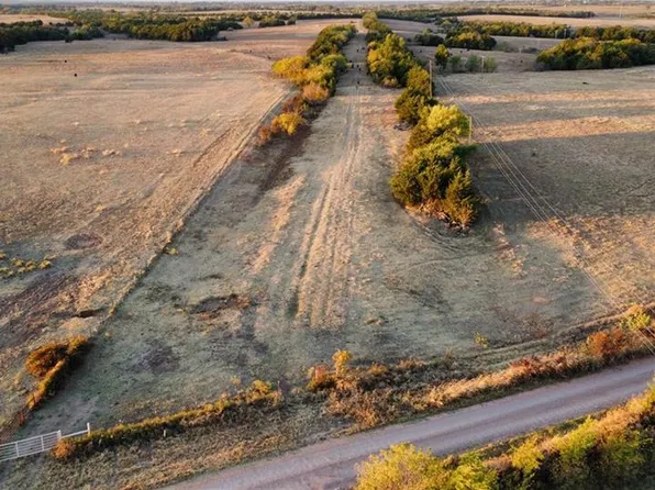 E 820th Rd, Carney, OK 74832