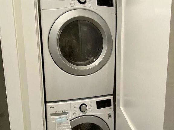 3rd image of 26-43 28th St #3