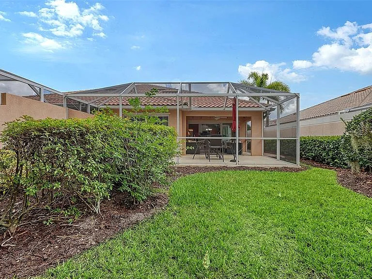 11605 Garessio Ln — Photo 42