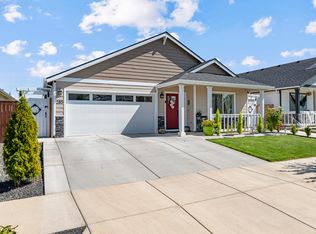 285 Reanna Way, Medford, OR 97501