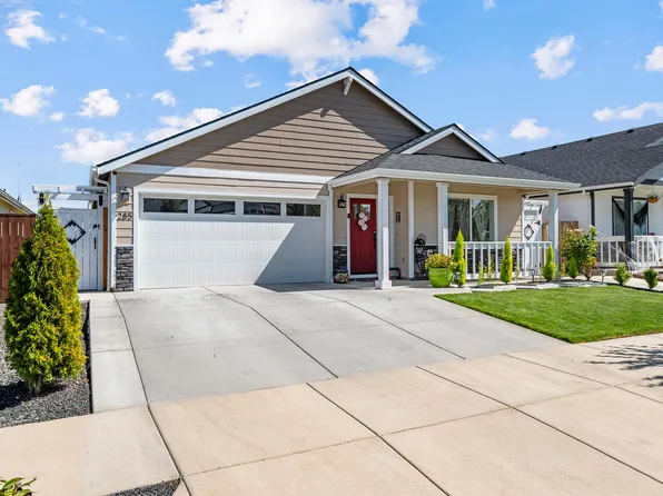 285 Reanna Way, Medford, OR 97501