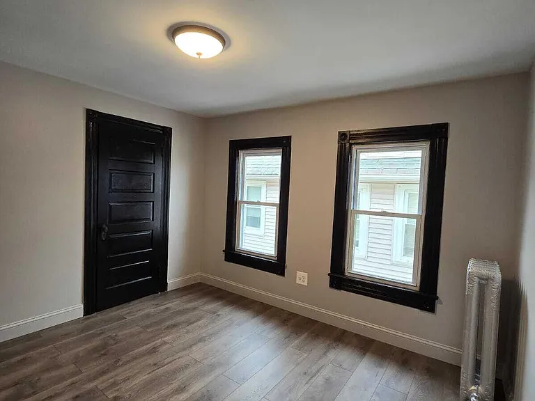 530 Myrtle St — Photo 27