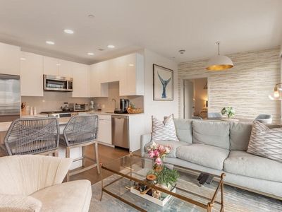 45 Lewis St #401, Boston, MA, 02128