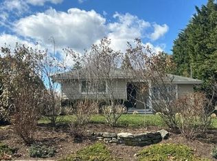 56 Avenue Of Two Rivers #2, Rumson, NJ