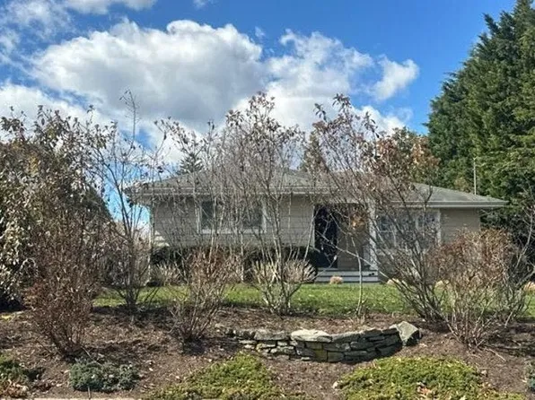 56 Avenue Of Two Rivers #2, Rumson, NJ 07760