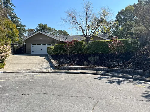 12 Kaden Ct Photo 1