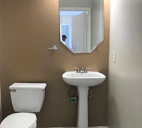 5th image of 18204 Great Valley Dr