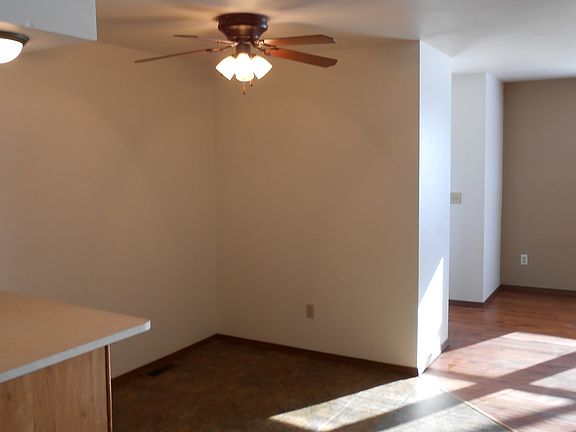 4th image of 1023 Brookwood Dr