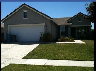 1206 Jones Bar Trl, Plumas Lake, CA 95961