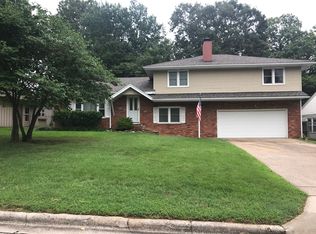 2524 S Franklin Ave, Springfield, MO 65807