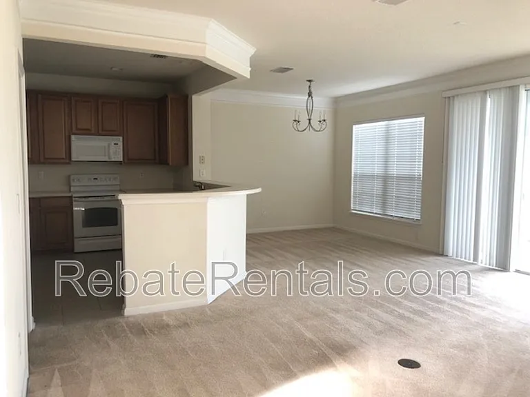 8395 Cannonwood Ln — Photo 7