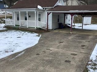 518 W Franklin St, Nelsonville, OH 45764