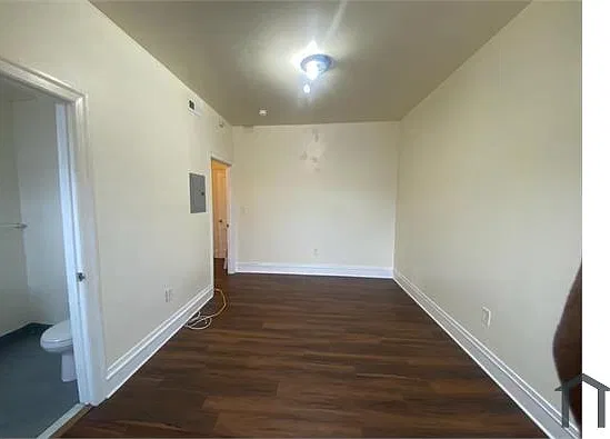 1 bed, 850 sqft, $1,100 — Photo 4