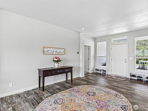 5th image of 5313 93rd Avenue SE