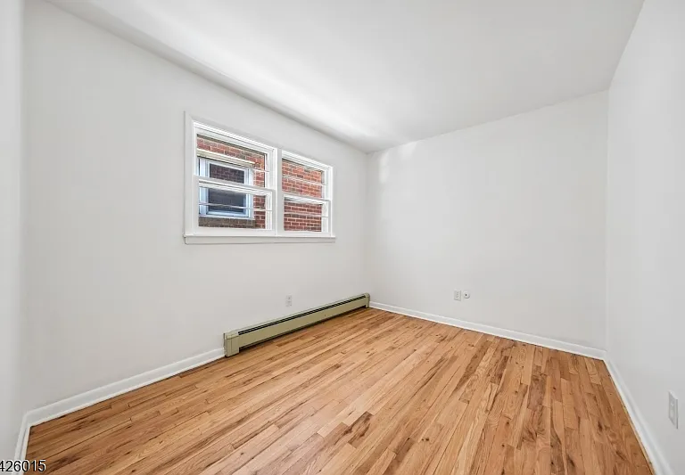 7807 Park Ave — Photo 10