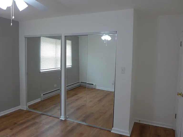 Winthrop Suites Apartments — Photo 20