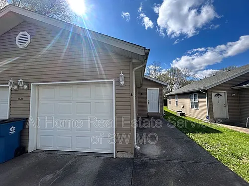 1641 N Patterson Ave #A Photo 1