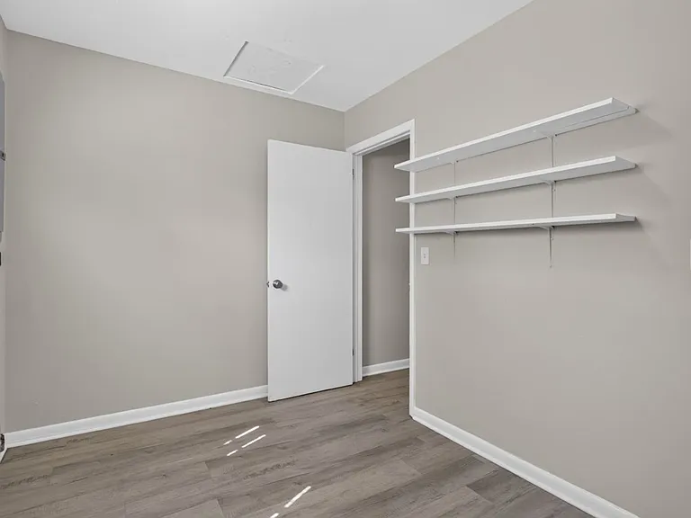 5503 Boeing Dr — Photo 36