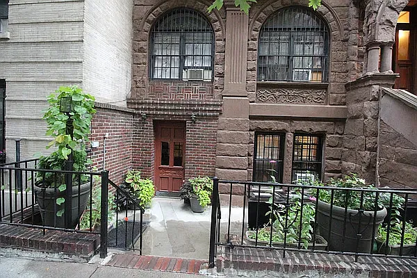 Rented by Luxor Homes & Investment Realty | media 28