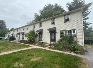 16 Townhouse Rd, Allenstown, NH 03275