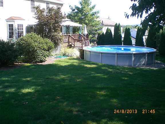 yard/pool
