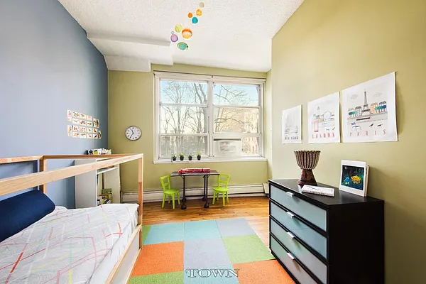 Sold by Town Residential | media 4