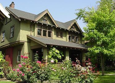 Harvard Heights Real Estate