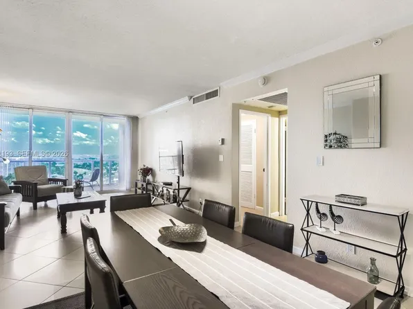 2501 S Ocean Dr, Hollywood, FL
