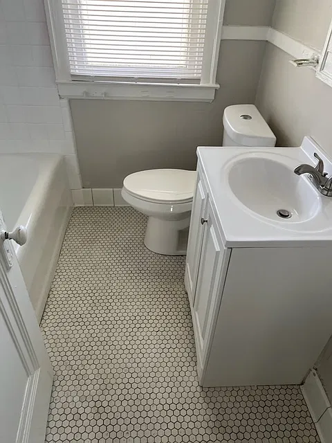 2 bed, 1000 sqft, $1,200 — Photo 4