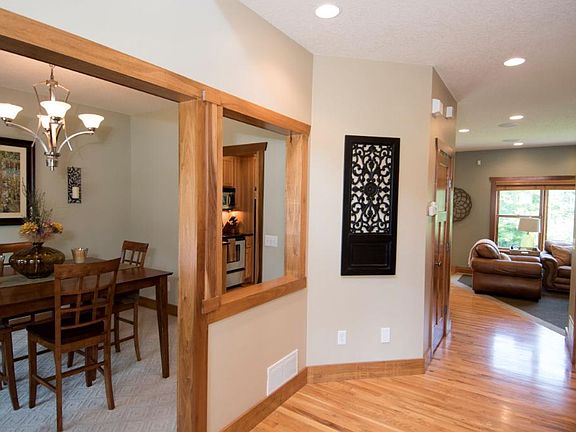 5th image of 27937 Lakewood Dr NW