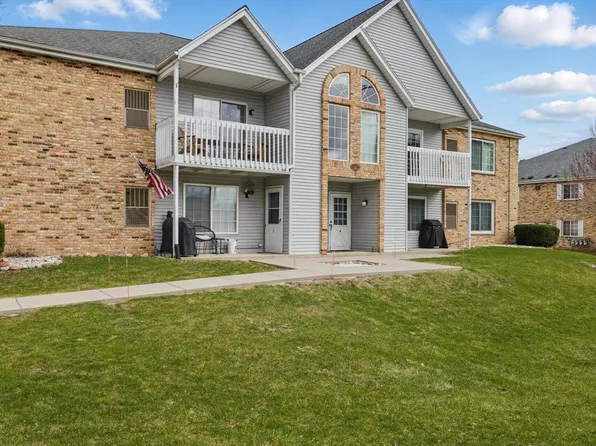 1836 Division STREET #5, East Troy, WI 53120