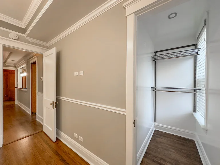 1940 W Berenice Ave #3 — Photo 14