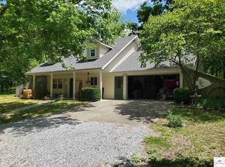 1643 NW 1100 Private Rd, Creighton, MO 64739