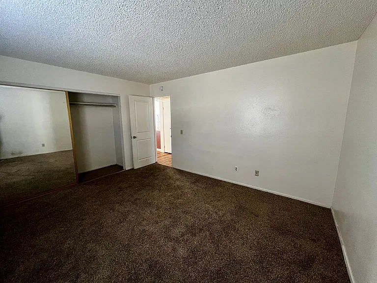 73740 Cactus Dr — Photo 8