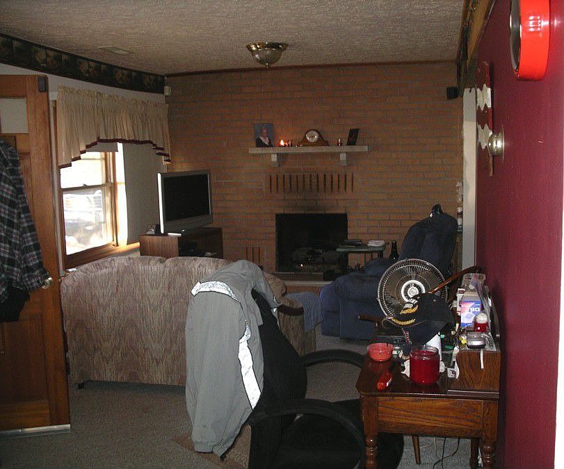 2nd image of 6185 Private Road 1120 N
