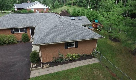 5th image of 368 Spruce Dr #2