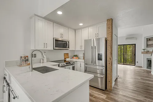 4000 Carman Dr Photo 1